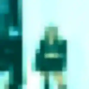 Brune, 24 ans, connectée à Albias pour une rencontre coquine