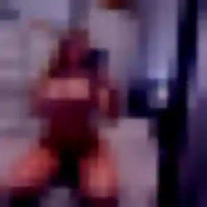 Jade, femme de 19 ans cherche rencontre libertine à Andernos-les-Bains