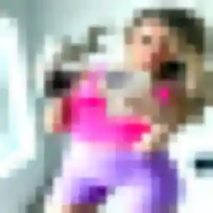 Jolie Elvire, 26 ans à Artix - voir sa photo