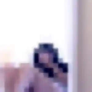 Découvre Ava, 25 ans à Avensan en privé