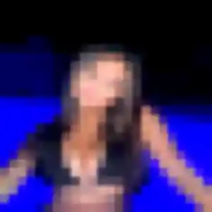 Laura, 25 ans, connectée à Ballan-Miré pour un rencontre libertine