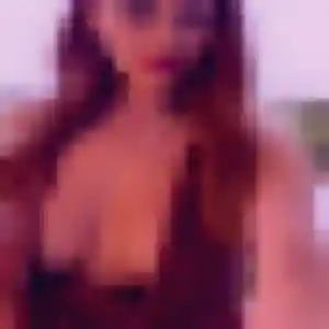Contacte Oumaima, 23 ans à Bassillac et Auberoche gratuitement