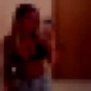 Photo de Geneve à Baziège (41 ans) - rencontre libertine anonyme