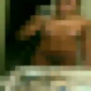 Charmante Giulia, 23 ans à Béligneux - la contacter