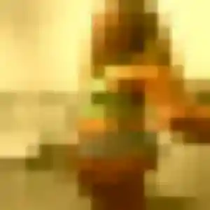 Contacte Marie-Pierre, 21 ans à Belz en privé