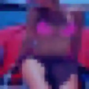 Rejoins Fatima, 23 ans à Bourg-lès-Valence en privé