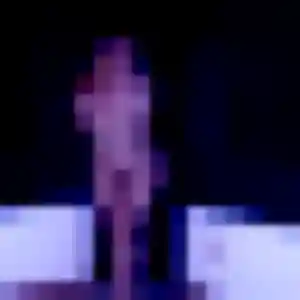 Kelly, femme de 29 ans propose rencontre libertine à Briec
