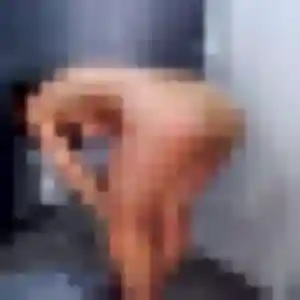 Mia, 32 ans, dispo pour rencontre libertine à Carhaix-Plouguer