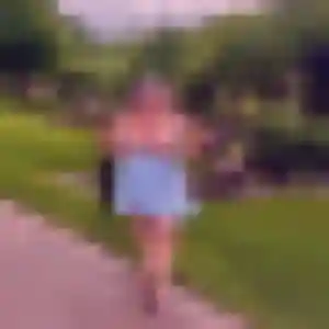 Charmante Magalie, 44 ans à Chalonnes-sur-Loire - voir sa photo