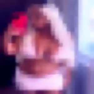 Profil de Touria à Changé (36 ans) - rencontre libertine anonyme