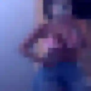 Photo de Constance à Chantonnay (21 ans) - rencontre libertine gratuit