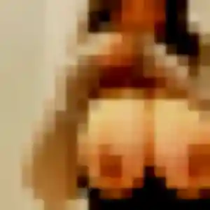 Jolie Dana, 40 ans à Chartres-de-Bretagne - la contacter