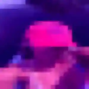 Contacte Bettina, 36 ans à Chauconin-Neufmontiers en privé