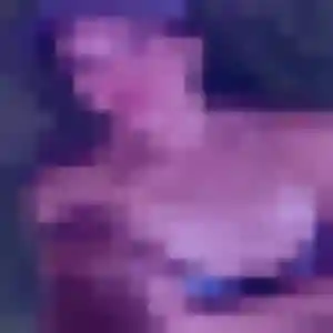 Photo de Alienor à Commelle-Vernay (42 ans) - rencontre libertine discret