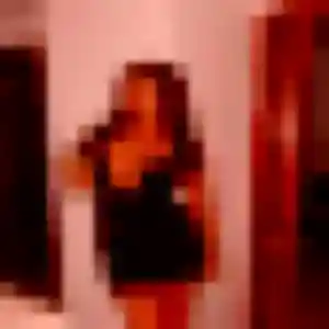 Cindy, femme de 28 ans cherche rencontre libertine à Dinan