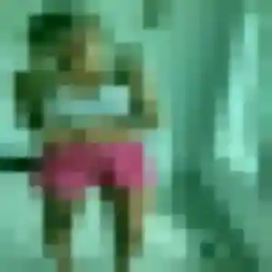 Rejoins Lamia, 27 ans à Dompierre-sur-Mer en privé