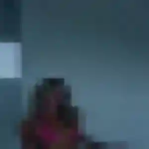Salima, 31 ans, connectée à Feillens pour un rencontre libertine
