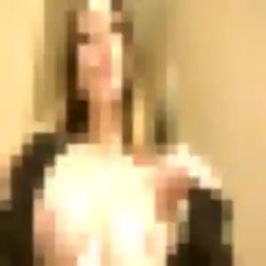 Capucine, femme de 36 ans propose rencontre libertine à Fillinges