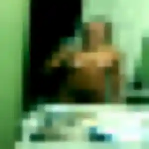 Corinne, 19 ans, dispo pour rencontre libertine à Fougères