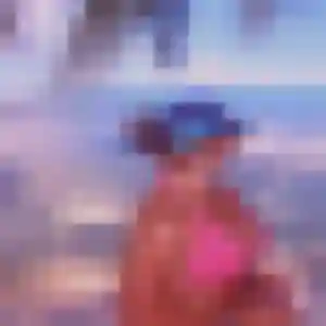 Jean-Marie, fille de 21 ans cherche rencontre libertine à Fouras