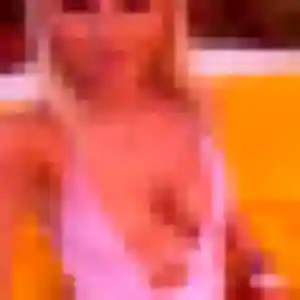 Ursula, 20 ans, en ligne à Gaillac pour un rencontre libertine