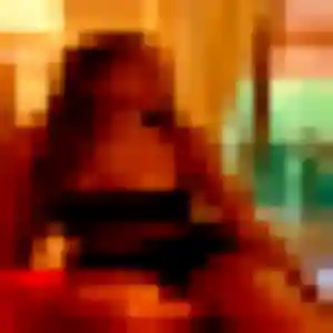 Fanny, 34 ans, dispo pour rencontre libertine à Geneston