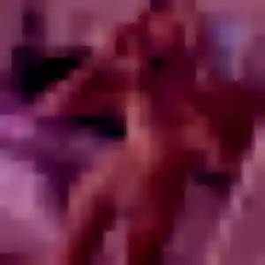 Domitille, 21 ans, connectée à L'Arbresle pour une rencontre coquine