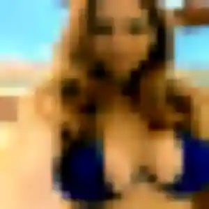 Sexy Adeline, 36 ans à La Chevrolière - découvrir son profil