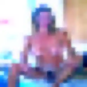 Juliette, 34 ans, cherche un rencontre libertine à La Couronne