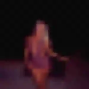 Noura, femme de 26 ans veut rencontre libertine à La Ferté-Gaucher