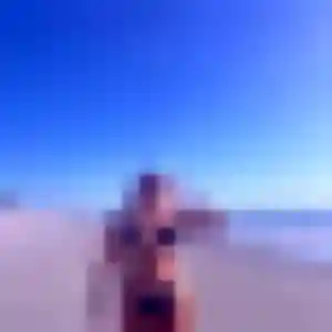 Anne-Charlotte, femme de 22 ans cherche rencontre libertine à Lagnieu