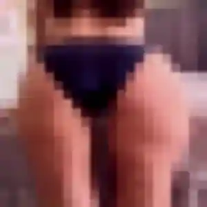 Ibtissam, 19 ans, disponible à Landerneau pour un rencontre libertine
