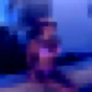 Natasha (25 ans) à Le Barp propose une rencontre rapidement