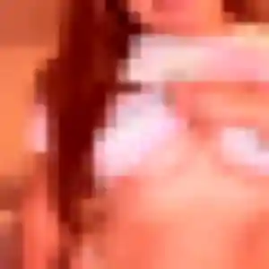 Photo de Gaia à Le Bouscat (39 ans) - rencontre libertine discret