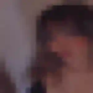 Rencontre Elena, 45 ans à Le Cendre gratuitement