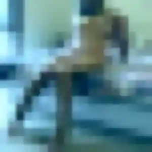 Photo de Dounia à Le Haillan (40 ans) - rencontre libertine discret
