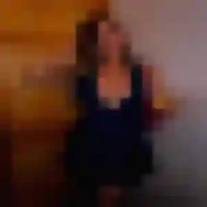 Gwenaelle (22 ans) à Le Perray-en-Yvelines propose un rencontre libertine ce soir