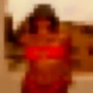 Profil de Barbara à Le Relecq-Kerhuon (26 ans) - rencontre libertine anonyme