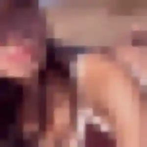 Henriette, femme de 31 ans cherche rencontre libertine à Les Villages Vovéens