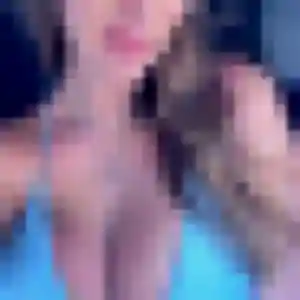 Mathilda (22 ans) à Lieusaint propose un rencontre libertine ce soir