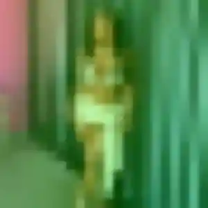 Jennifer, 38 ans, dispo pour rencontre libertine à Longages