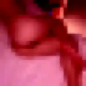 Photo privée de Aurelie, 30 ans à Marguerittes - rencontre coquine