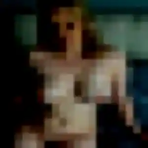 Albane, femme de 22 ans cherche rencontre libertine à Miniac-Morvan