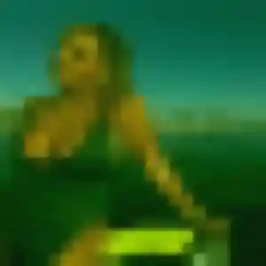 Charmante Phoebe, 27 ans à Missillac - voir sa photo