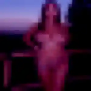 Agnes, 32 ans, en ligne à Montélimar pour une rencontre coquine