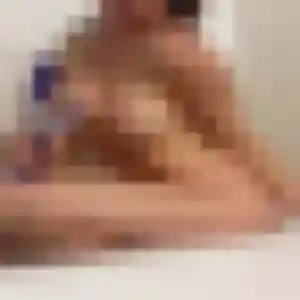 Belle Rachel, 38 ans à Mours-Saint-Eusèbe - voir sa photo