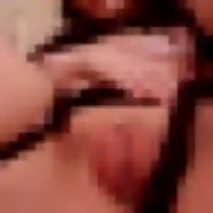 Iris, 30 ans, en ligne à Ondres pour une rencontre coquine