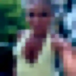 Elsa, 32 ans, dispo pour rencontre libertine à Orée d'Anjou