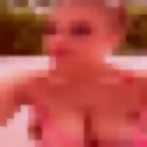 Ornella, 34 ans, disponible à Ploemeur pour un rencontre libertine