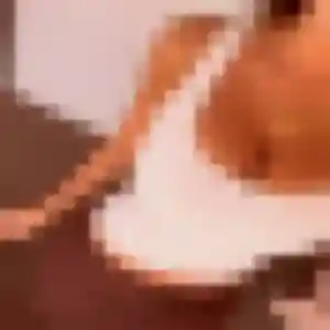 Corinne, 31 ans, cherche un rencontre libertine à Plomelin